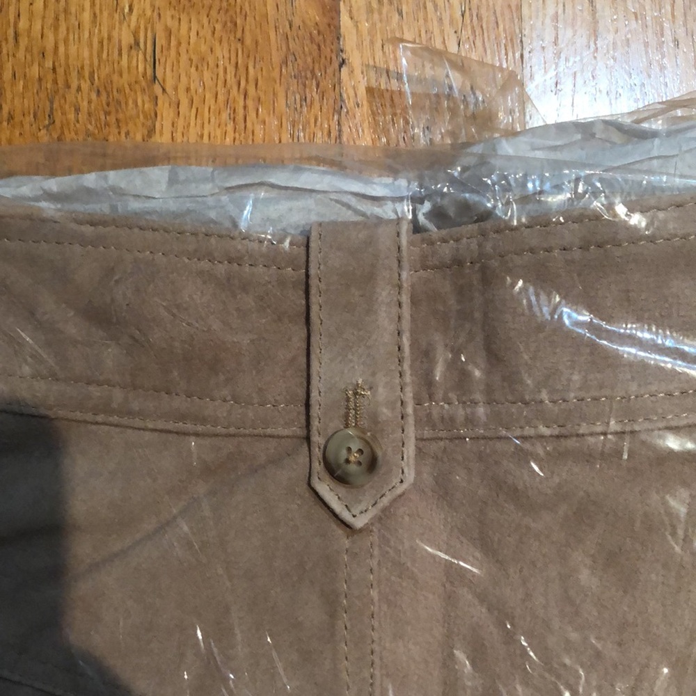 BLANK NYC Womens Flap Pocket Shorts 🩳 32 - Picture 8 of 8